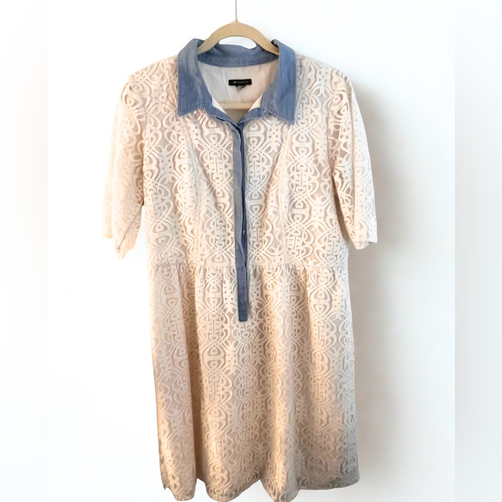 I Love Robson Chic off White Lace Dress with Blue Collar